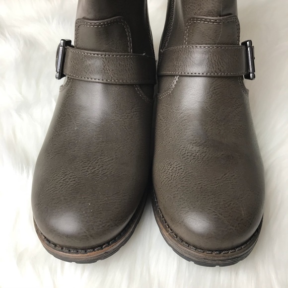 Bass | Woman’s Marcie Brown Buckle and Zipper Boot - Picture 8 of 8